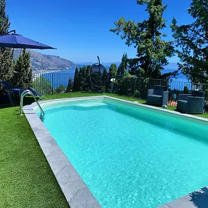 https://villa-mimma-taormina.sicilyhotelsitaly.net